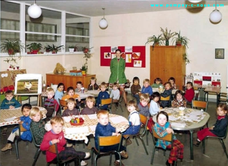 Ecole Jeuyeté, classe de maternelle en 1975 (Photographie n° 183)